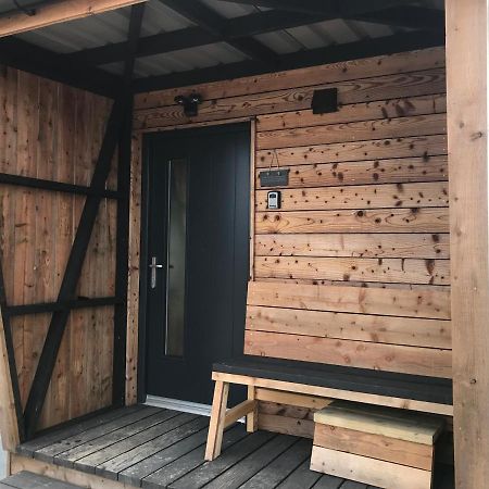 Macaulay Farm Cabin Сторноуей Екстериор снимка